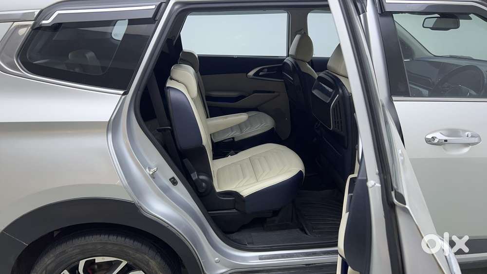 Kia Carens 1.5 Luxury Plus Diesel 6 Str, 2022, Diesel