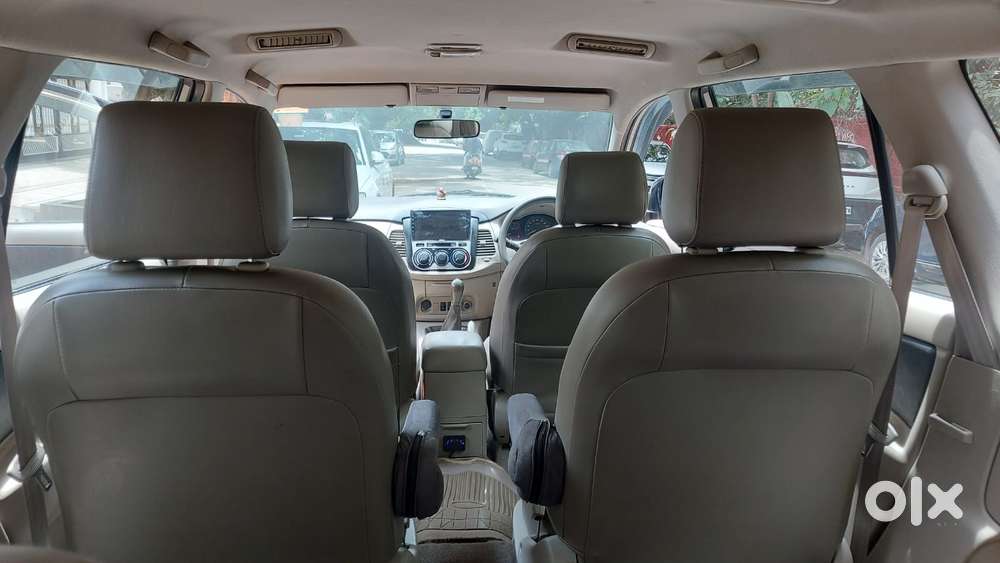 Toyota Innova 2.5 G (diesel) 7 Seater Bs Iv, 2013, Diesel