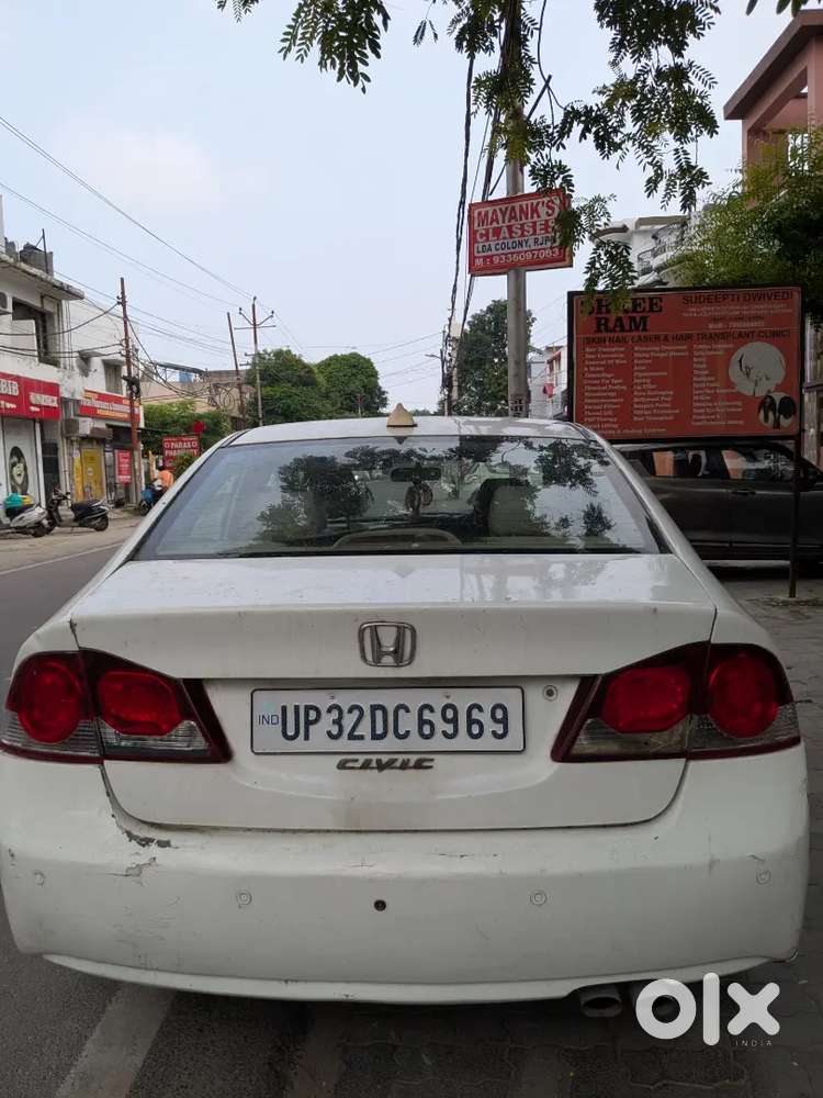 Honda Civic 1.8 M