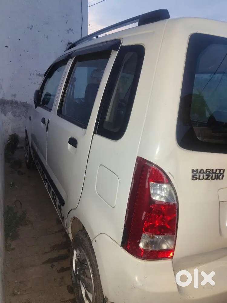 Maruti Suzuki Wagon R 1.0 2010