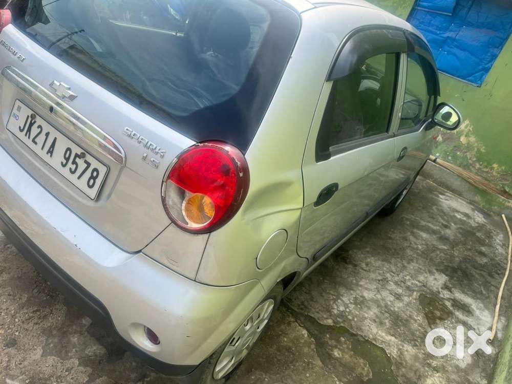 Chevrolet Spark 2014 Petrol 75000 Km Driven