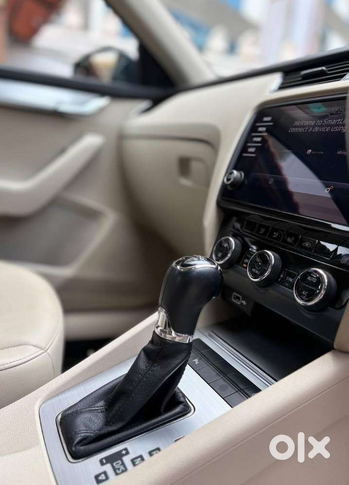 Skoda Octavia 1.8 Tsi At Style, 2018, Petrol