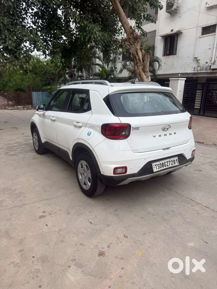 Hyundai Venue S 1.2 Petrol, 2019, Petrol