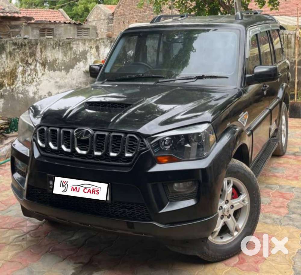 Mahindra Scorpio S10 7 Seater, 2017, Diesel