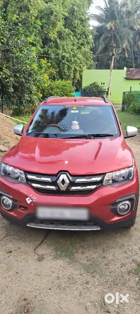 Renault Kwid At 1.0 Ladies Used Car Showroom Condition For Sales