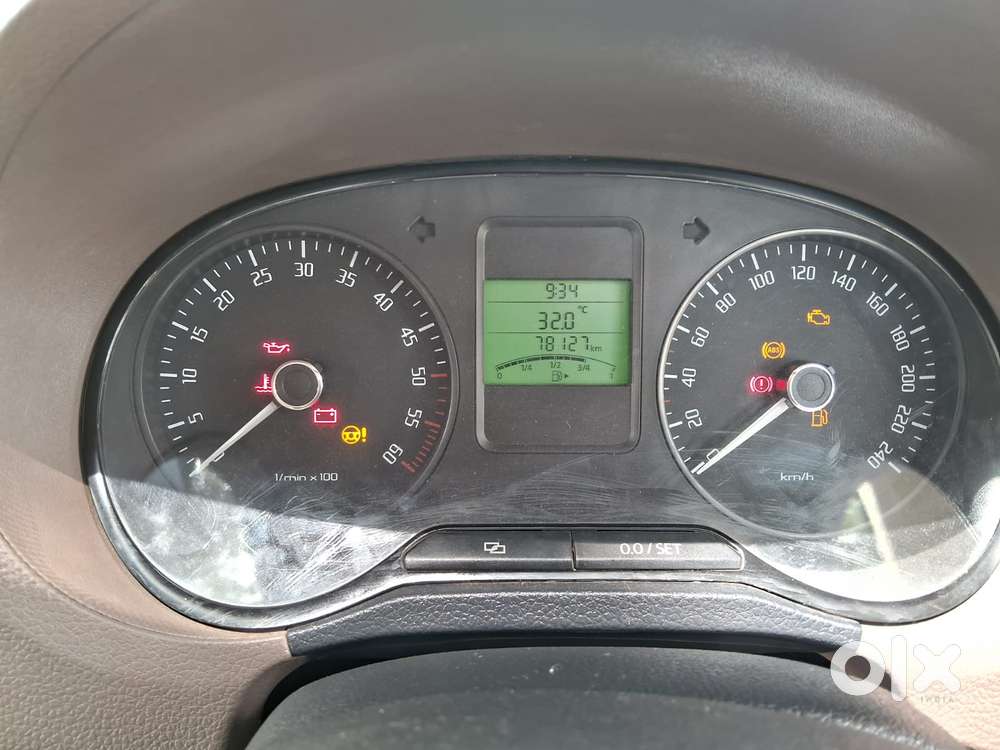 Skoda Rapid 1.6 Tdi Elegance, 2013, Diesel