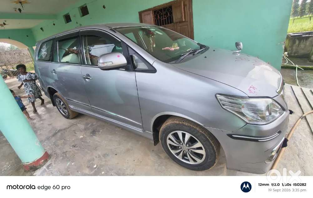 Toyota Innova Diesel 2015 7 Str