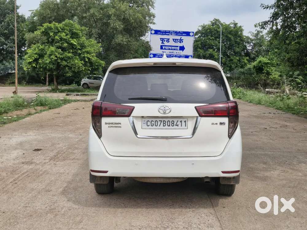 Toyota Innova Crysta 2019