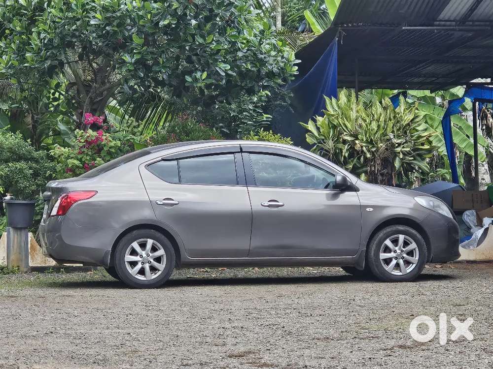 Nissan Sunny 2012 Diesel Well Maintained