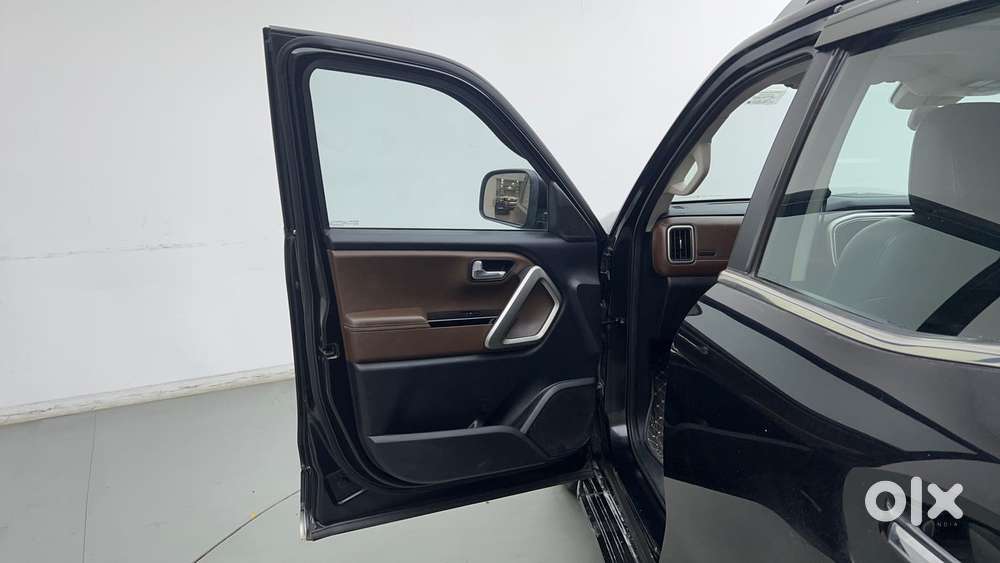 Mahindra Scorpio N Z8 L Petrol At 7 Str, 2023, Petrol