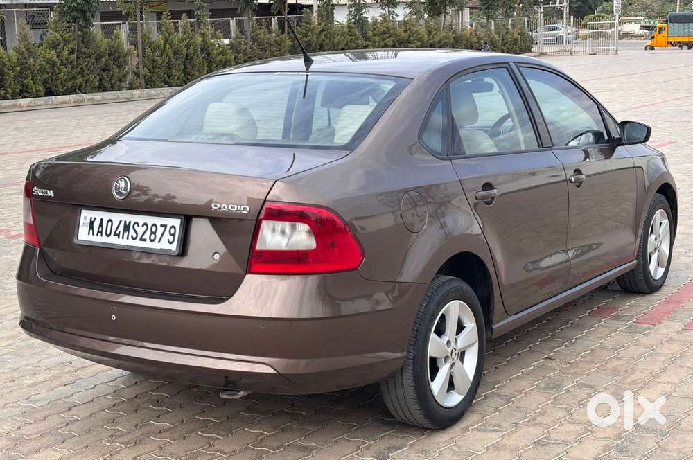 Skoda Rapid [2016-2020] 1.5 Style Plus Tdi At, 2016, Diesel