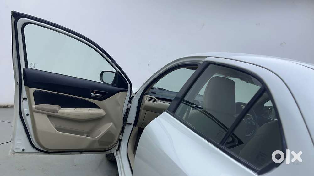 Maruti Suzuki Dzire 1.2 Vxi Amt, 2017, Petrol
