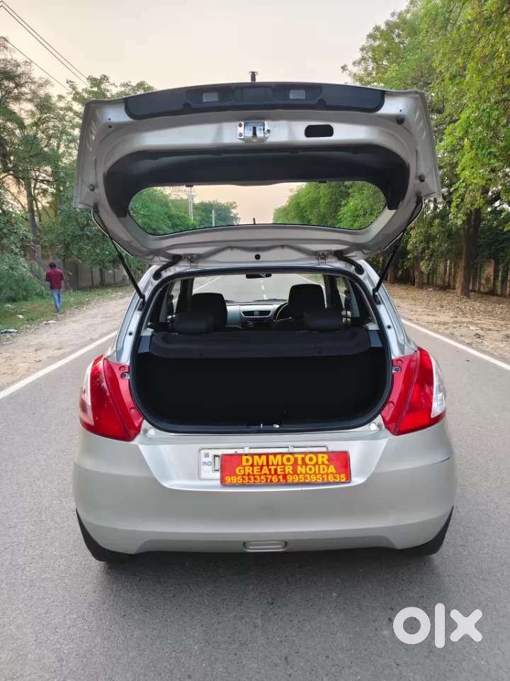 Maruti Suzuki Swift Lxi Optional-o, 2017, Petrol