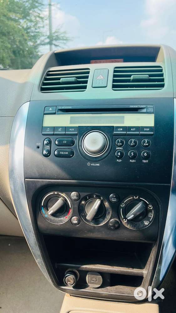 Maruti Suzuki Sx4 Vxi Bsiv, 2011, Petrol