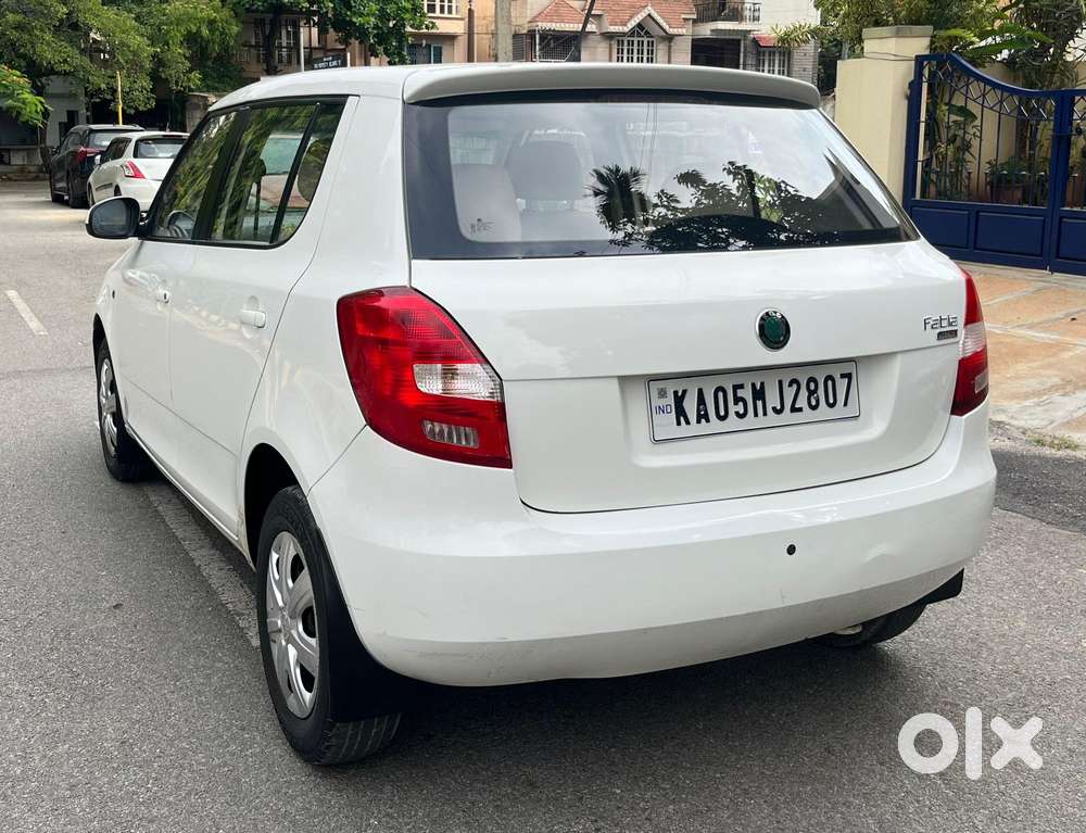 Skoda Fabia [ ] 1.2 Ambiente Mpi, 2010, Petrol