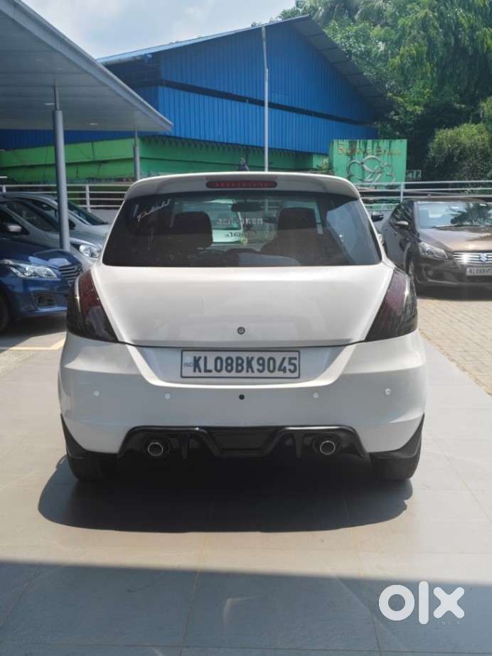 Maruti Suzuki Swift Vxi, 2016, Petrol
