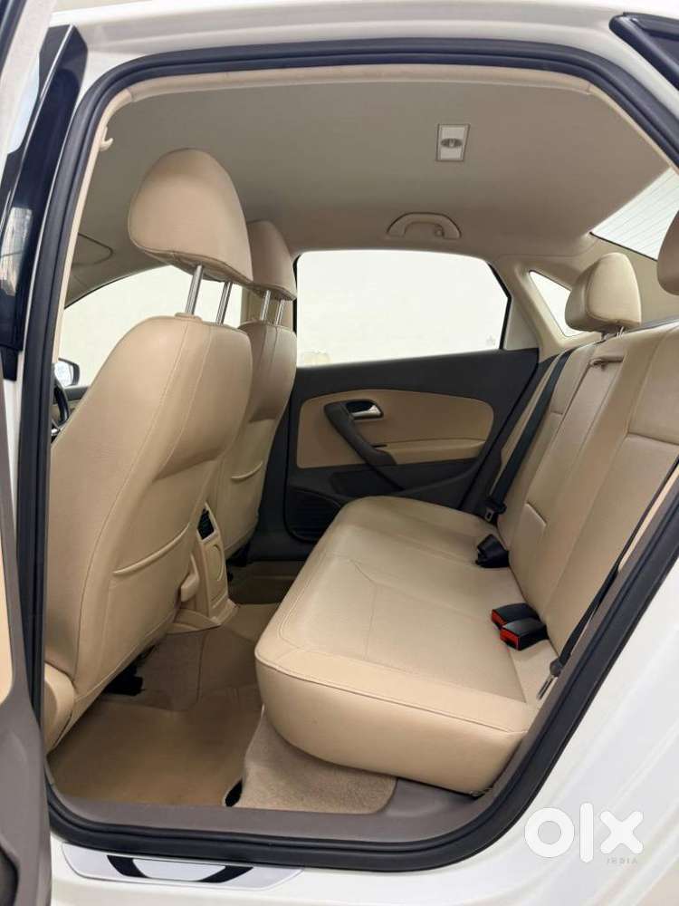 Volkswagen Vento 1.2 Tsi Comfortline At, 2016, Petrol