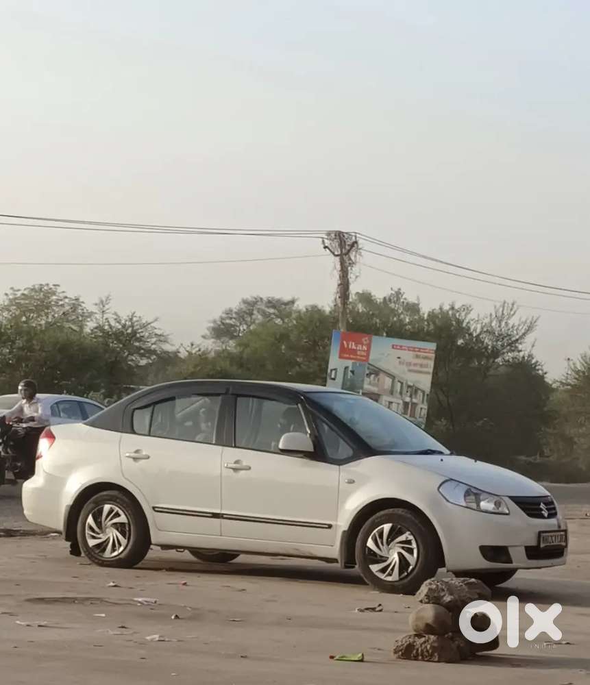 Maruti Suzuki Sx4 2012