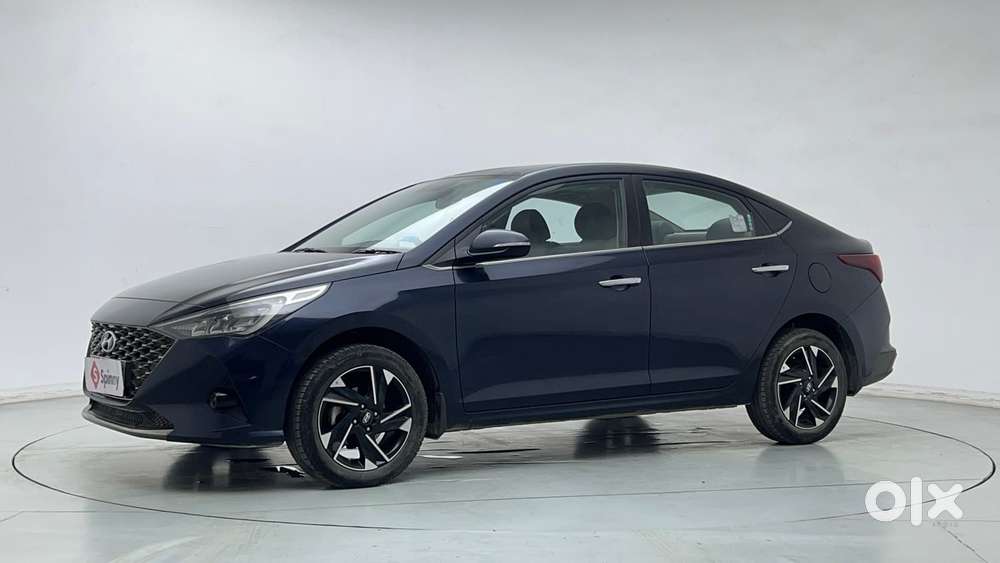 Hyundai Verna 1.5 Sx (o) Vtvt Ivt, 2022, Petrol