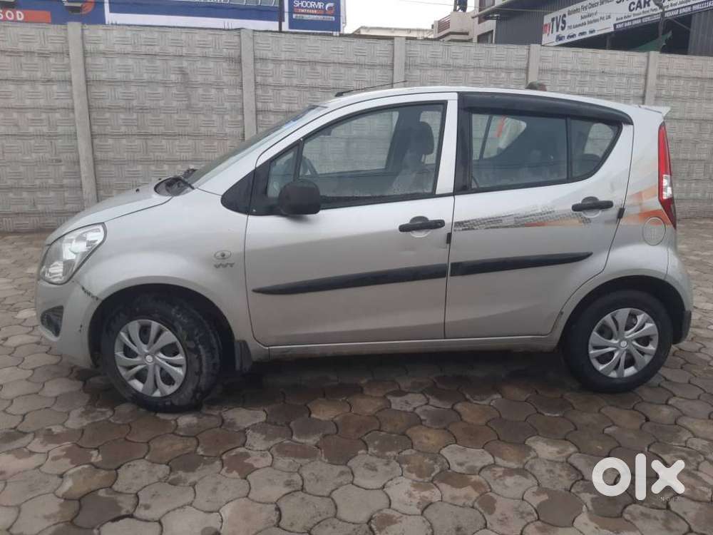 Maruti Suzuki Ritz Vxi, 2014, Petrol