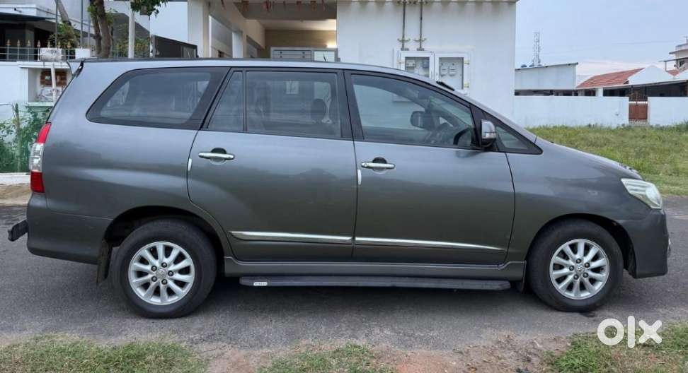 Toyota Innova 2.5 V 7 Str, 2014, Diesel