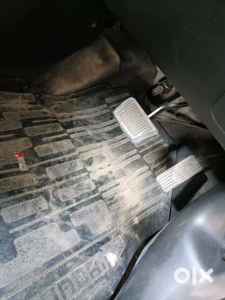 First Owner 
Ful Bima 
2017 Model 
Donon Chabi 
Fuel .petrol 
Running