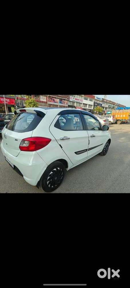 Tata Tiago 1.05 Revotorq Xe, 2016, Petrol