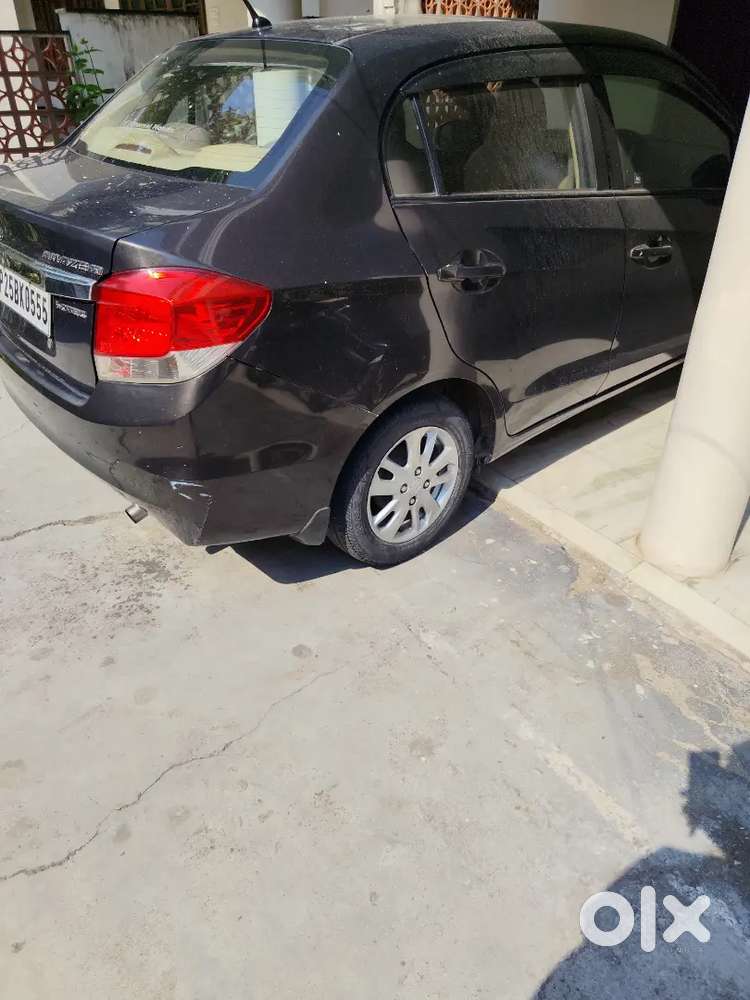Honda Amaze 2015 Diesel 150000 Km Driven