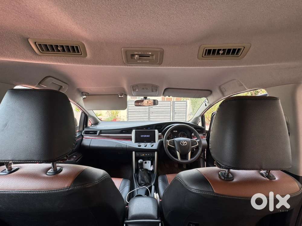Toyota Innova Crysta 2016