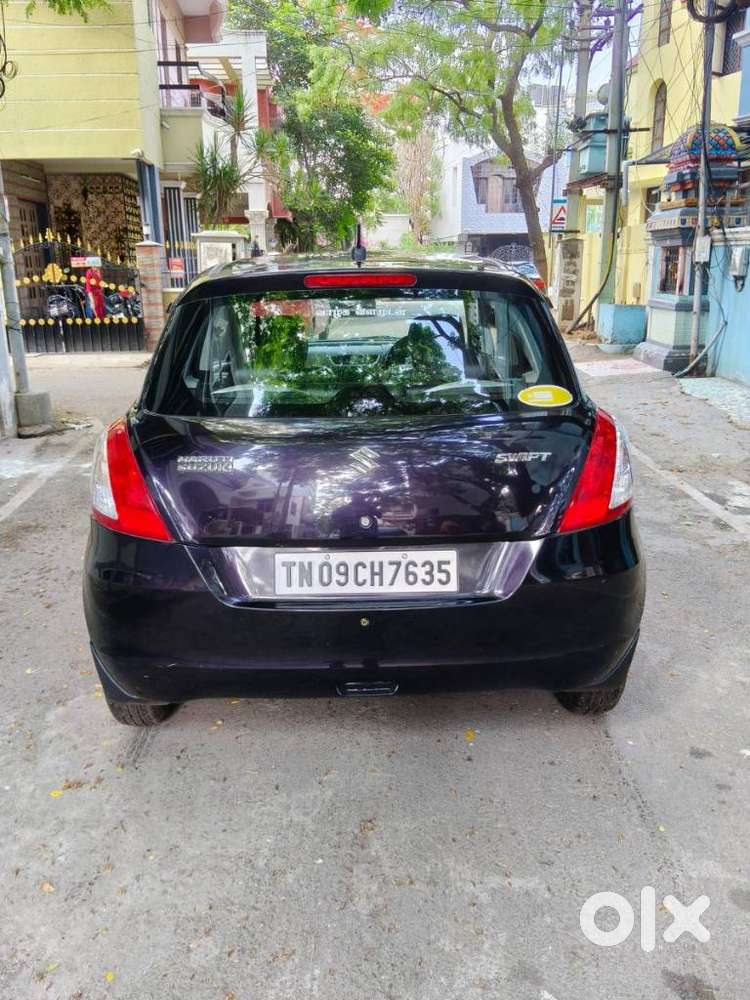 Maruti Suzuki Swift Lxi Optional-o, 2017, Petrol