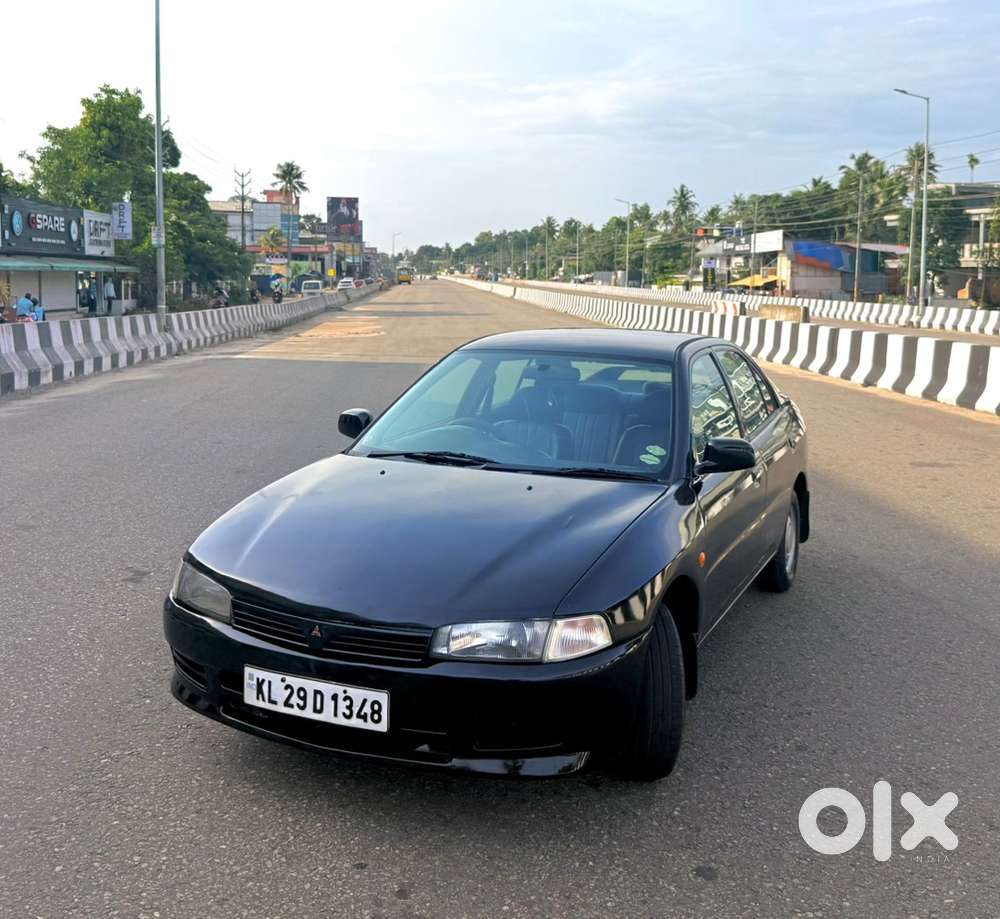 Mitsubishi Lancer 2000 Petrol