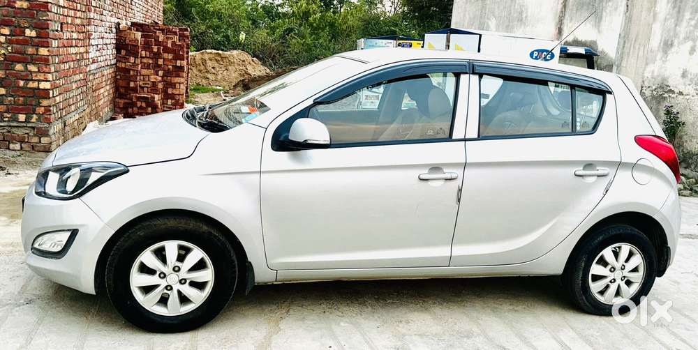 Hyundai I20 2010-2012 1.2 Sportz Option, 2012, Petrol