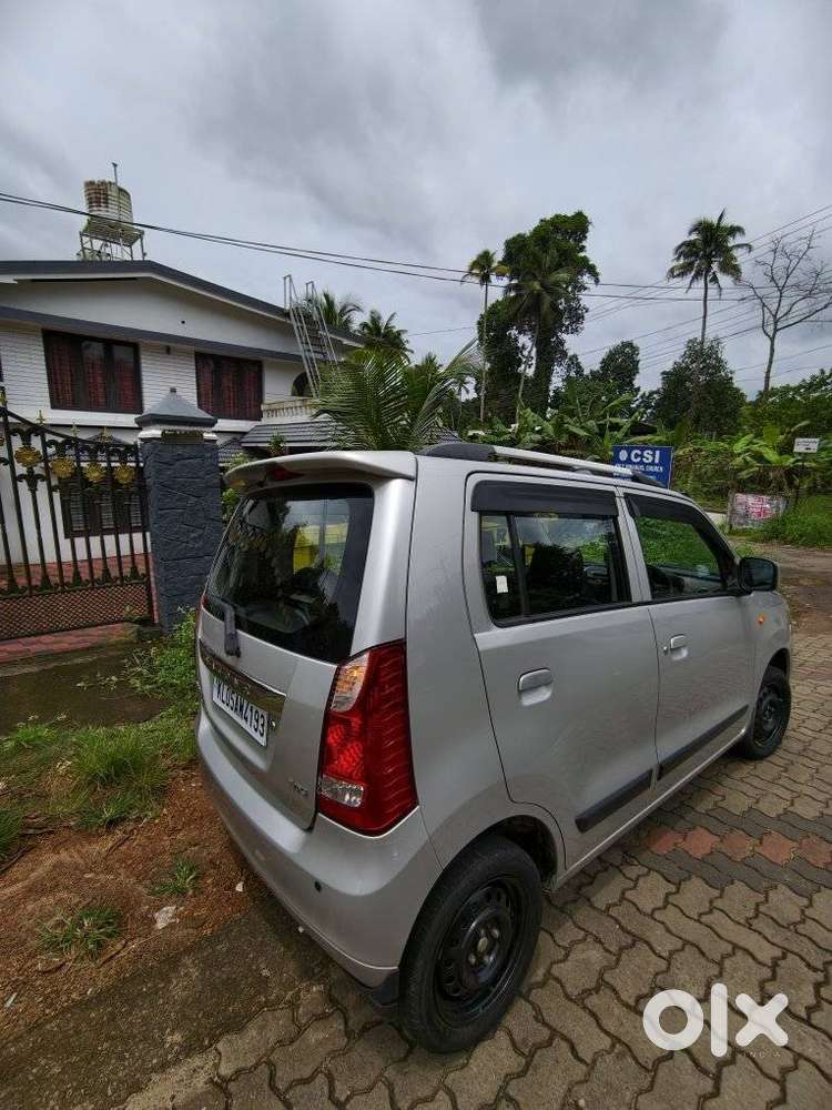 Maruti Suzuki Wagon R 1.0 Vxi, 2016, Petrol