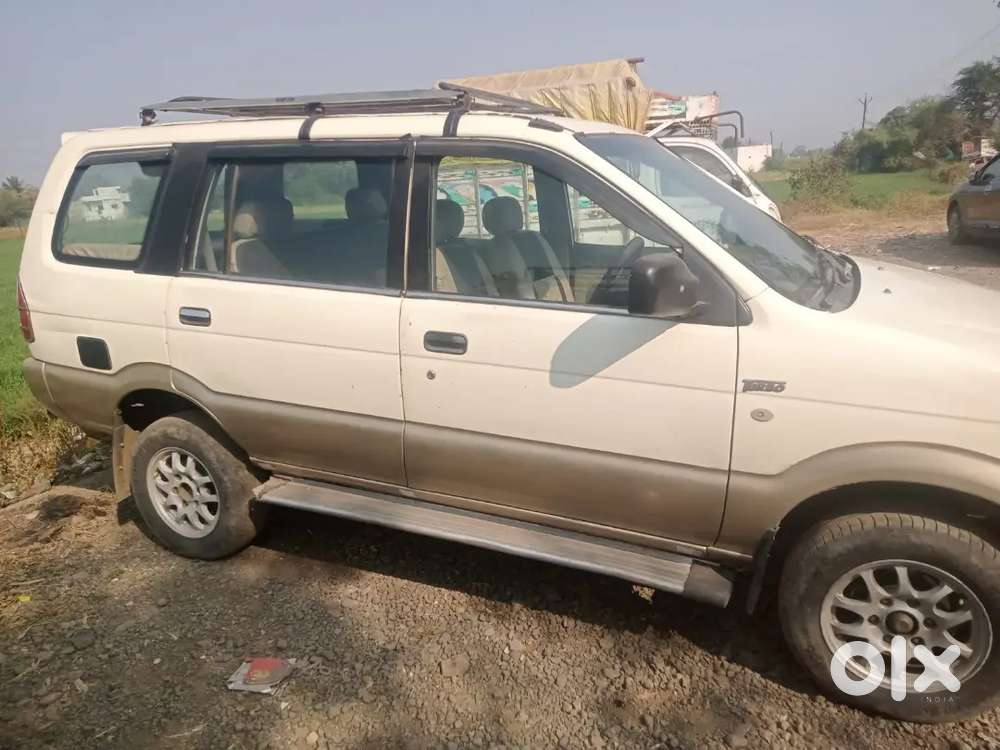 Chevrolet Tavera 2010 Diesel 100000 Km Driven