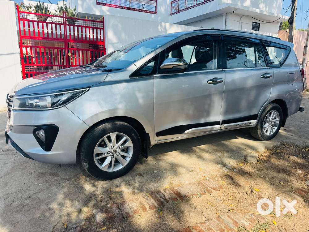 Toyota Innova Crysta 2.4 G Mt 7 Str, 2018, Diesel