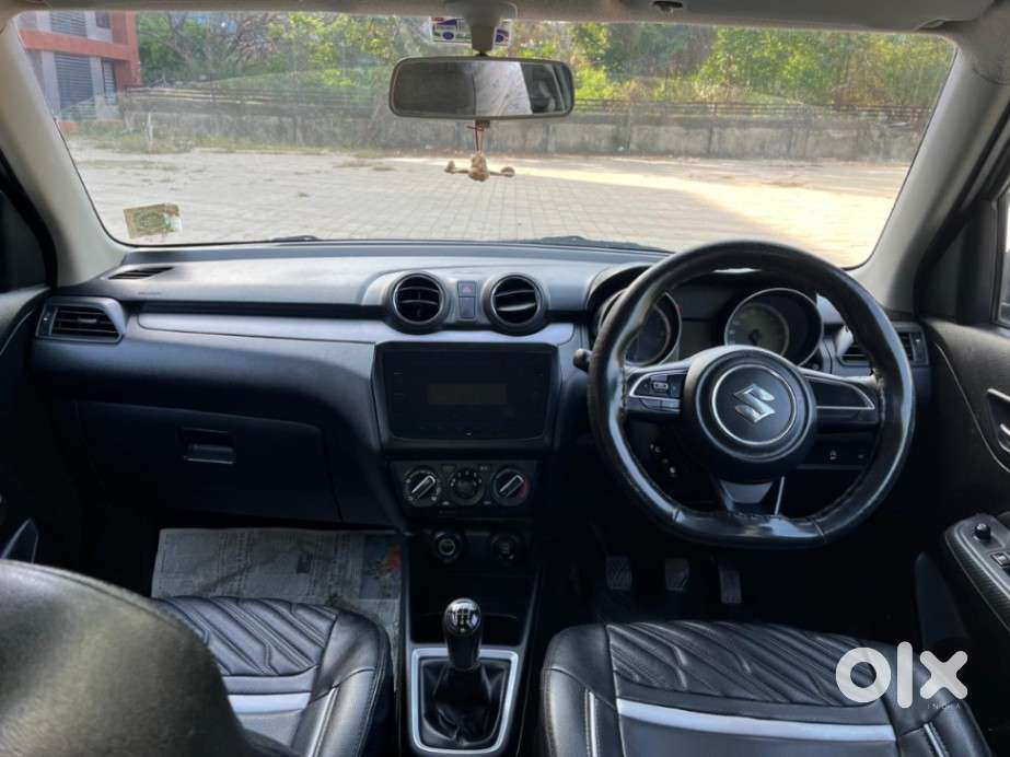 Maruti Suzuki Swift Vxi + Manual, 2022, Petrol