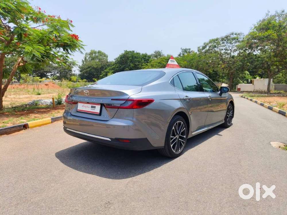 Toyota Camry V6 At, 2025, Petrol