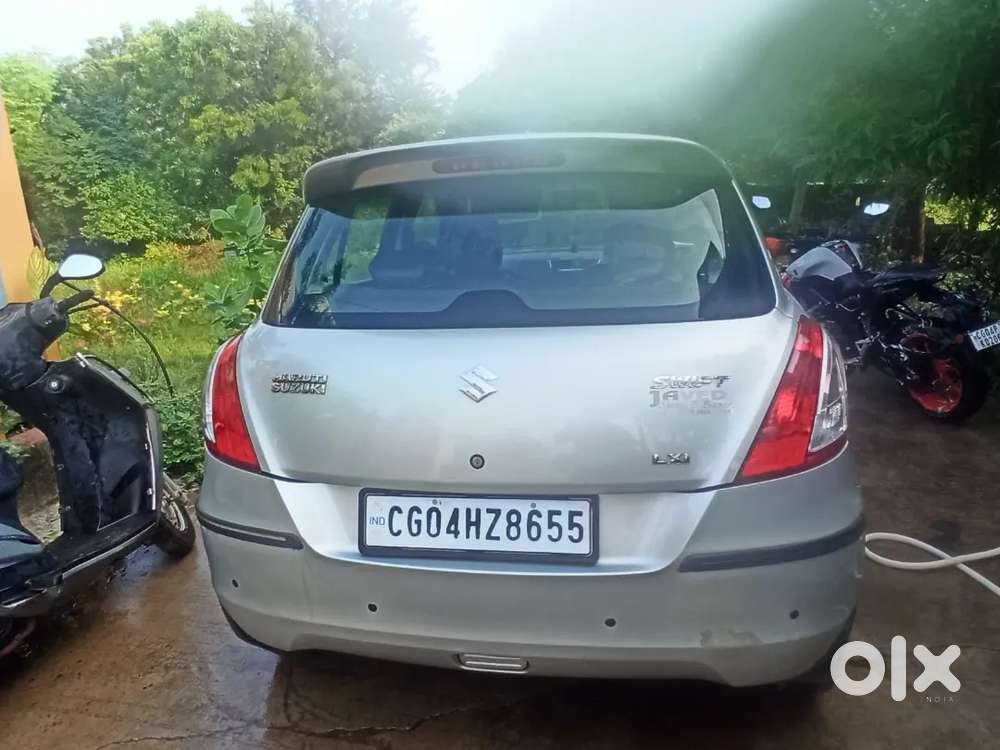 Swift Maruti Suzuki 9 Petrol Car