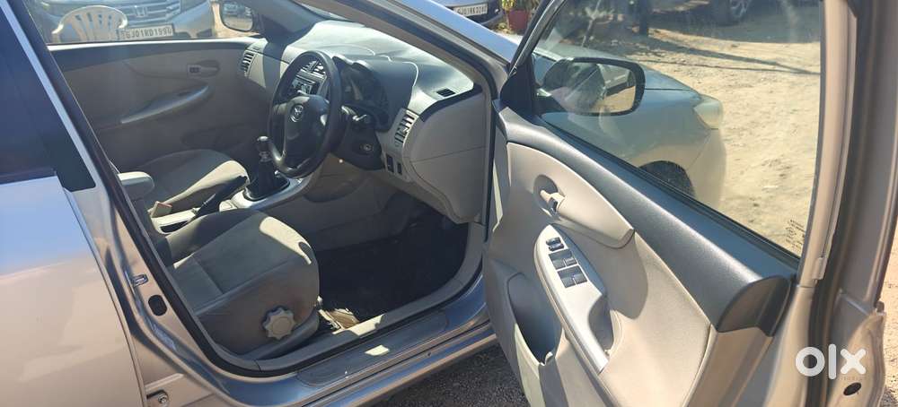 Toyota Corolla Altis 2010-2013 Diesel D4dg, 2012, Diesel