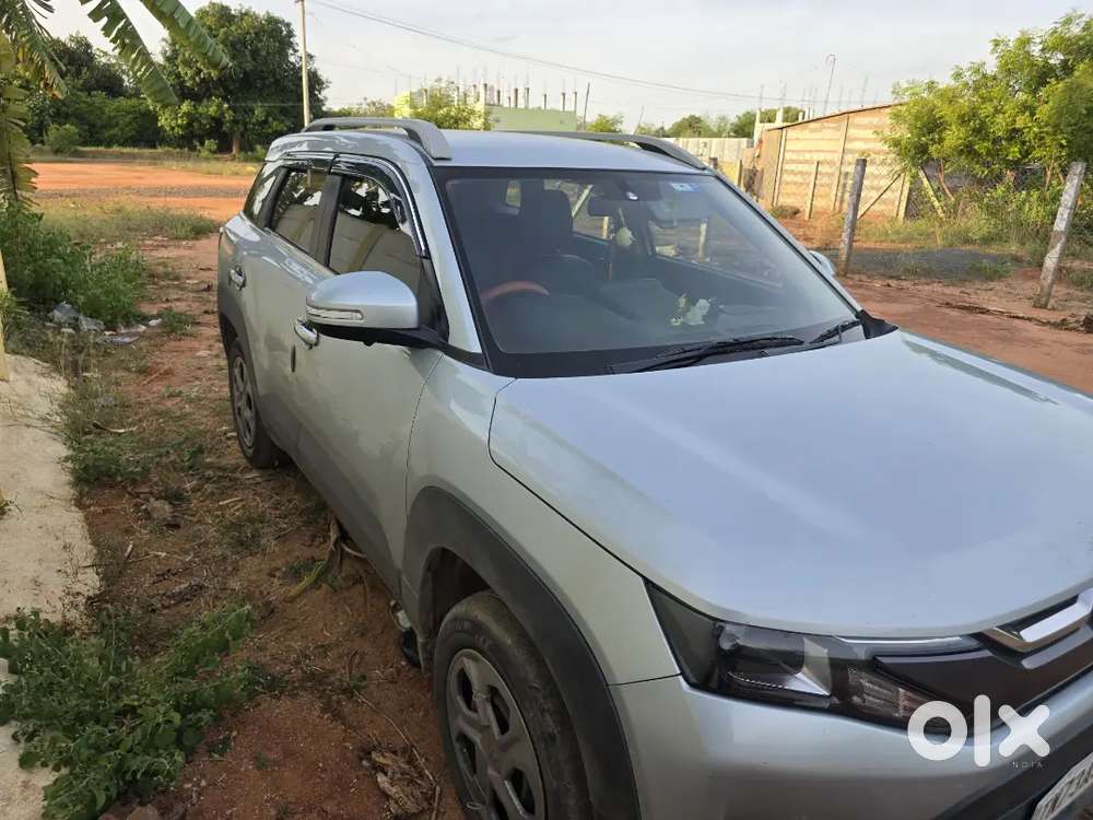 Maruti Suzuki Brezza- 1.5l Lxi Cng + Petrol