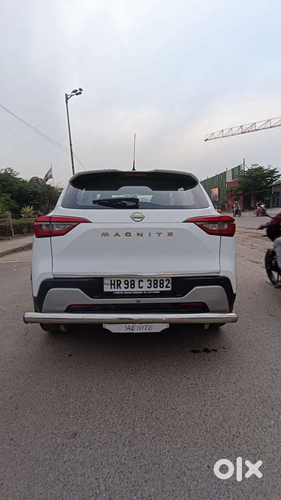 Nissan Magnite 1.0 Xv Executive, 2021, Petrol