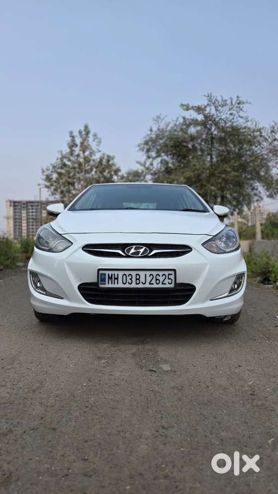 Hyundai Verna 2013 Petrol At