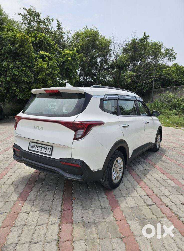 Kia Carens G 1.5 6mt Premium (o) 7-seater, 2025, Petrol