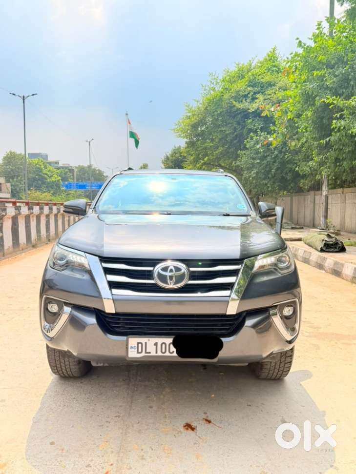 Toyota Fortuner 2.7 2wd At, 2018, Petrol