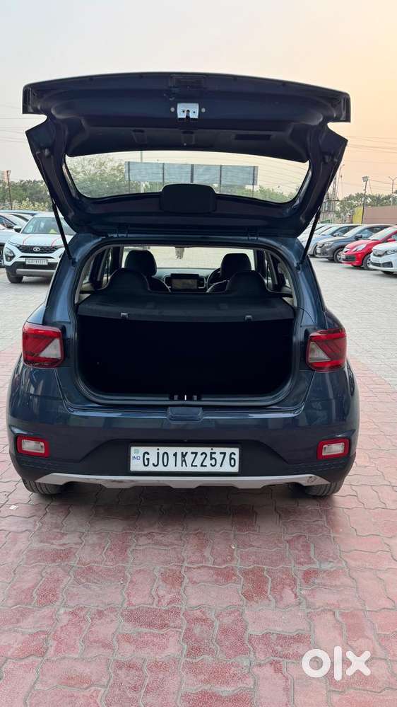 Hyundai Venue S 1.2 Petrol, 2020, Petrol