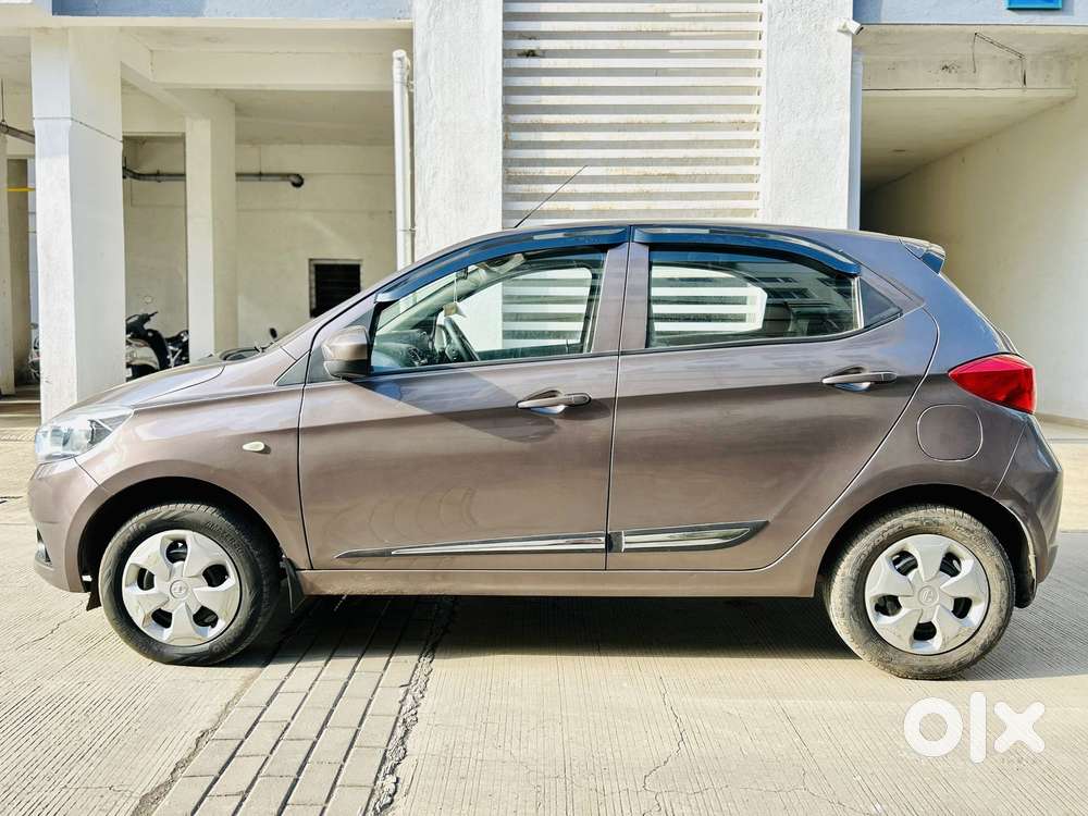 Tata Tiago 1.2 Revotron Xt, 2018, Petrol