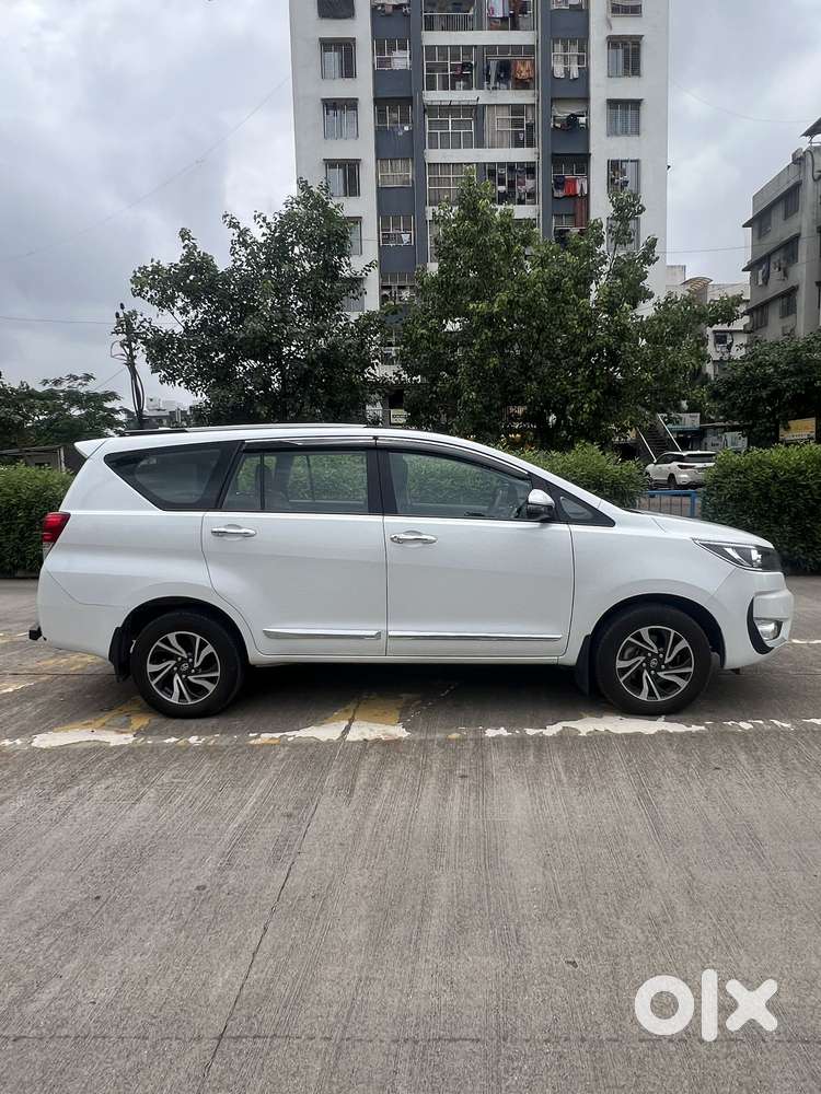 Toyota Innova Crysta [2020-ongoing] 2.4 Gx 7 Str, 2024, Diesel