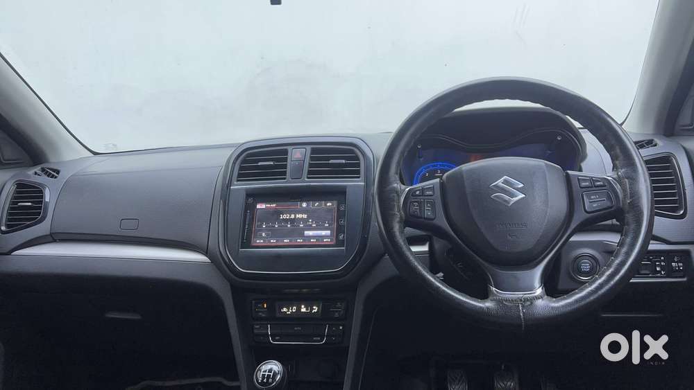 Maruti Suzuki Vitara Brezza Zdi+ Dual Tone Mt, 2017, Diesel