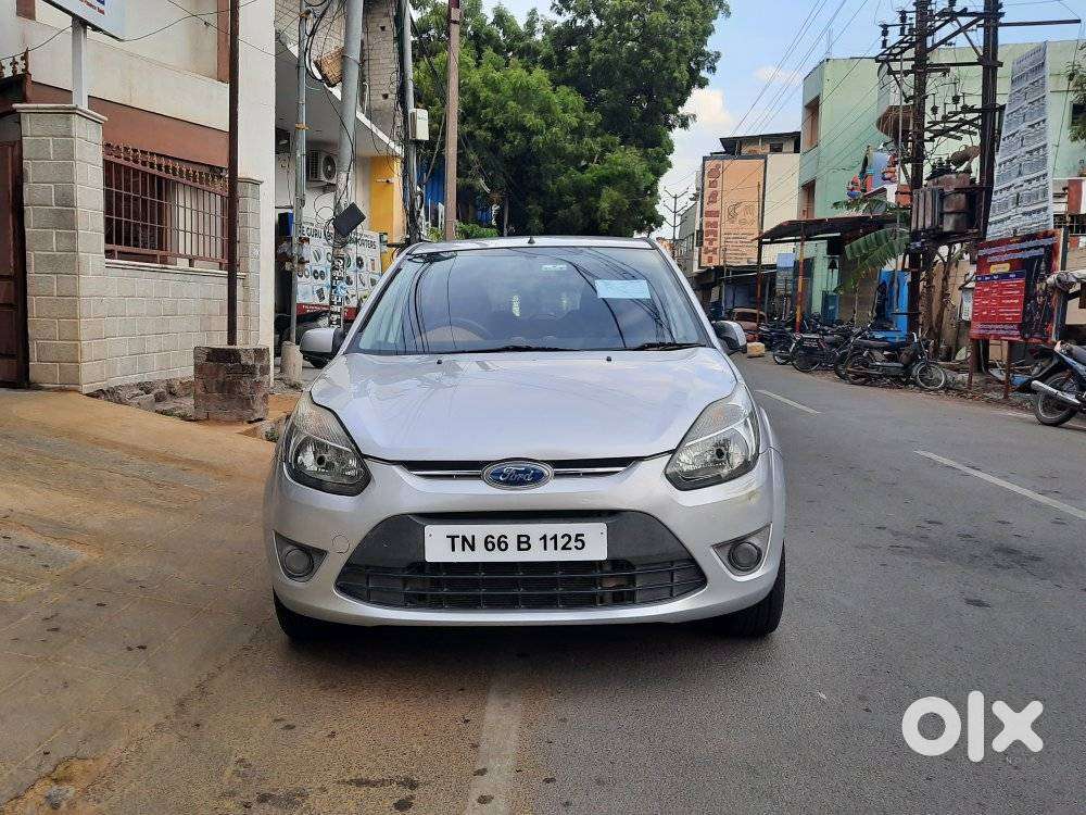 Ford Figo Petrol Titanium, 2010, Petrol