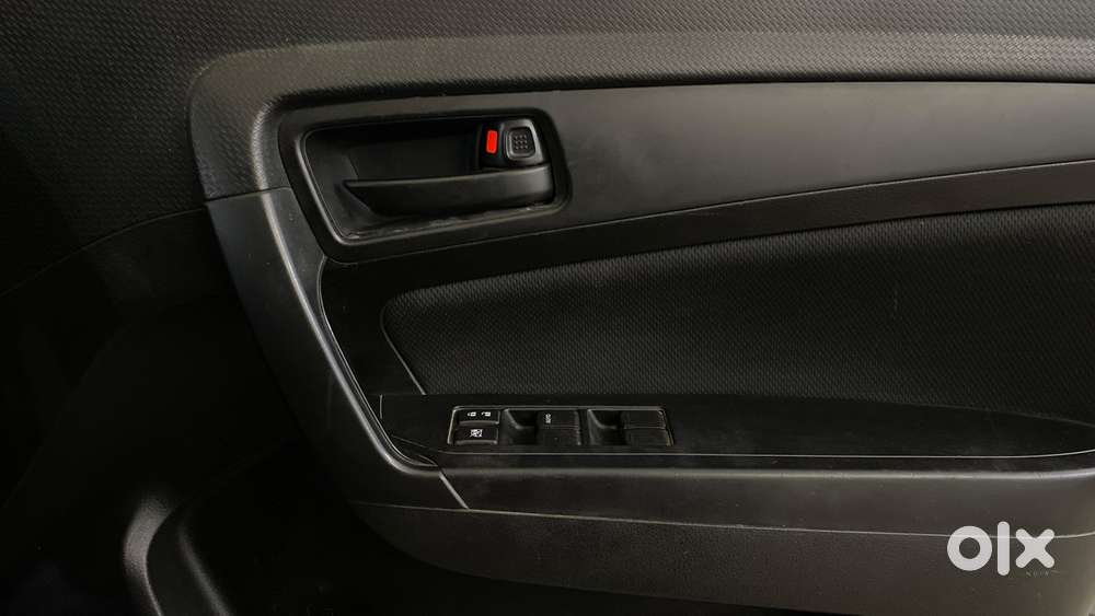 Maruti Suzuki Vitara Brezza 1.5 Vxi, 2021, Petrol